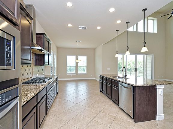 5th image of 3912 Crispin Hall Ln