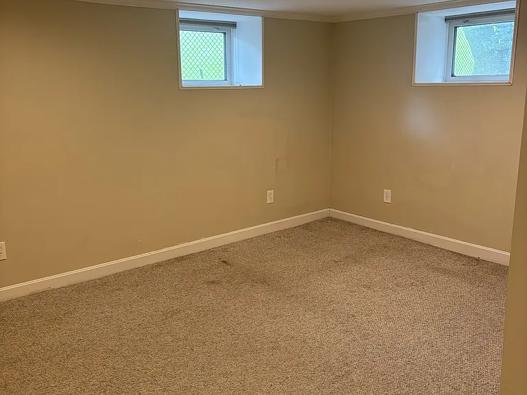 132 Eliot St — Photo 38
