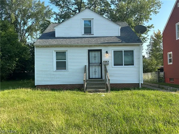 14114 Maplerow Ave, Cleveland, OH 44105