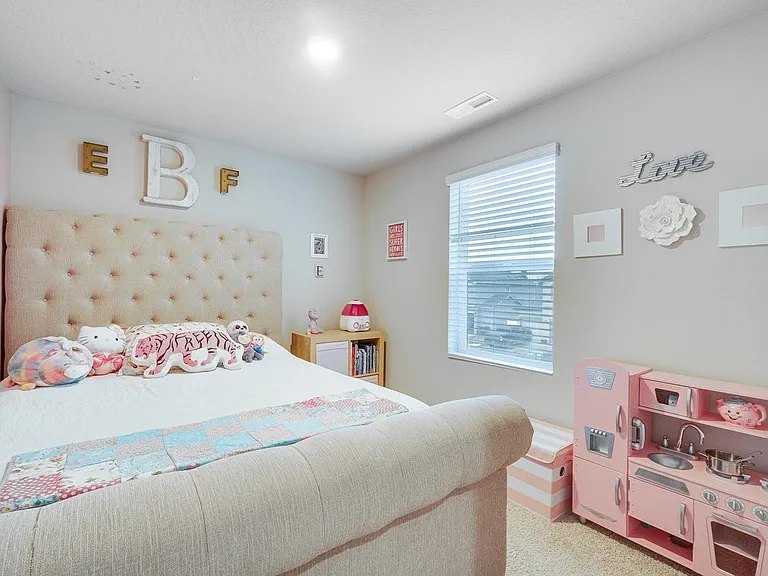 1015 N Viewmont Rd — Photo 25
