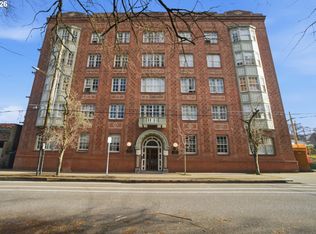 410 NW 18th Ave APT 7, Portland, OR 97209