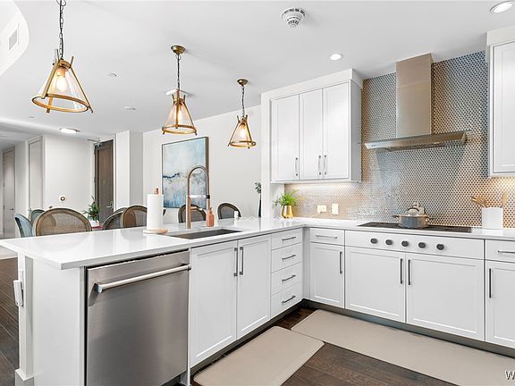 2nd image of 1150 8th St #515