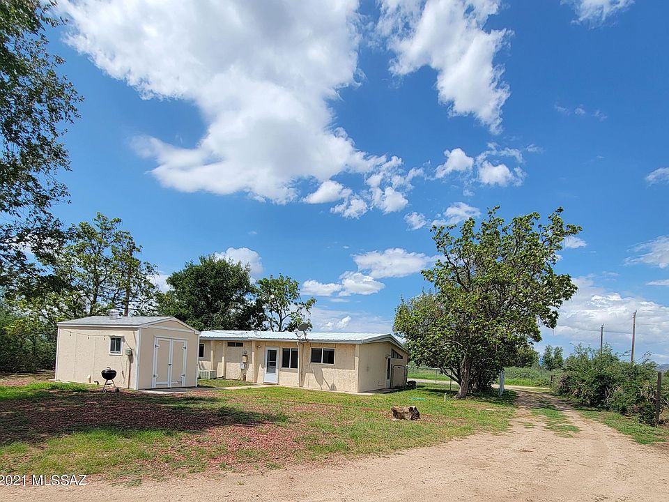 1st image of 1540 N Lariat Dr