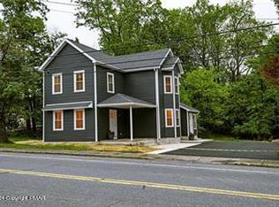 389 North Broadway, Wind Gap, PA 18091