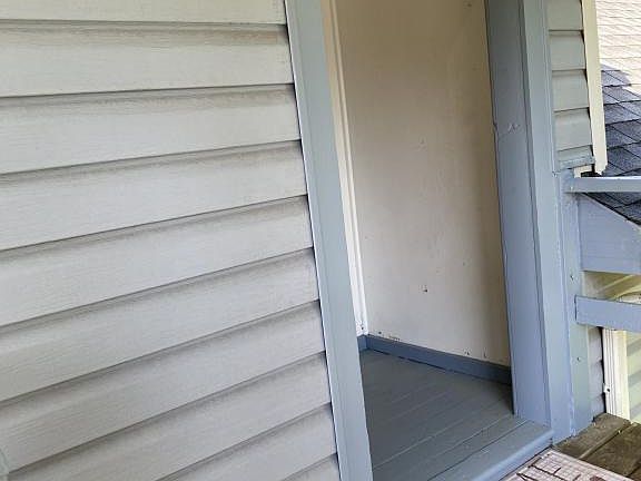 3rd image of 14013 Weaver Ave APT B