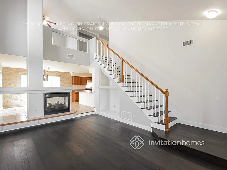 4820 Flanders Way — Photo 3