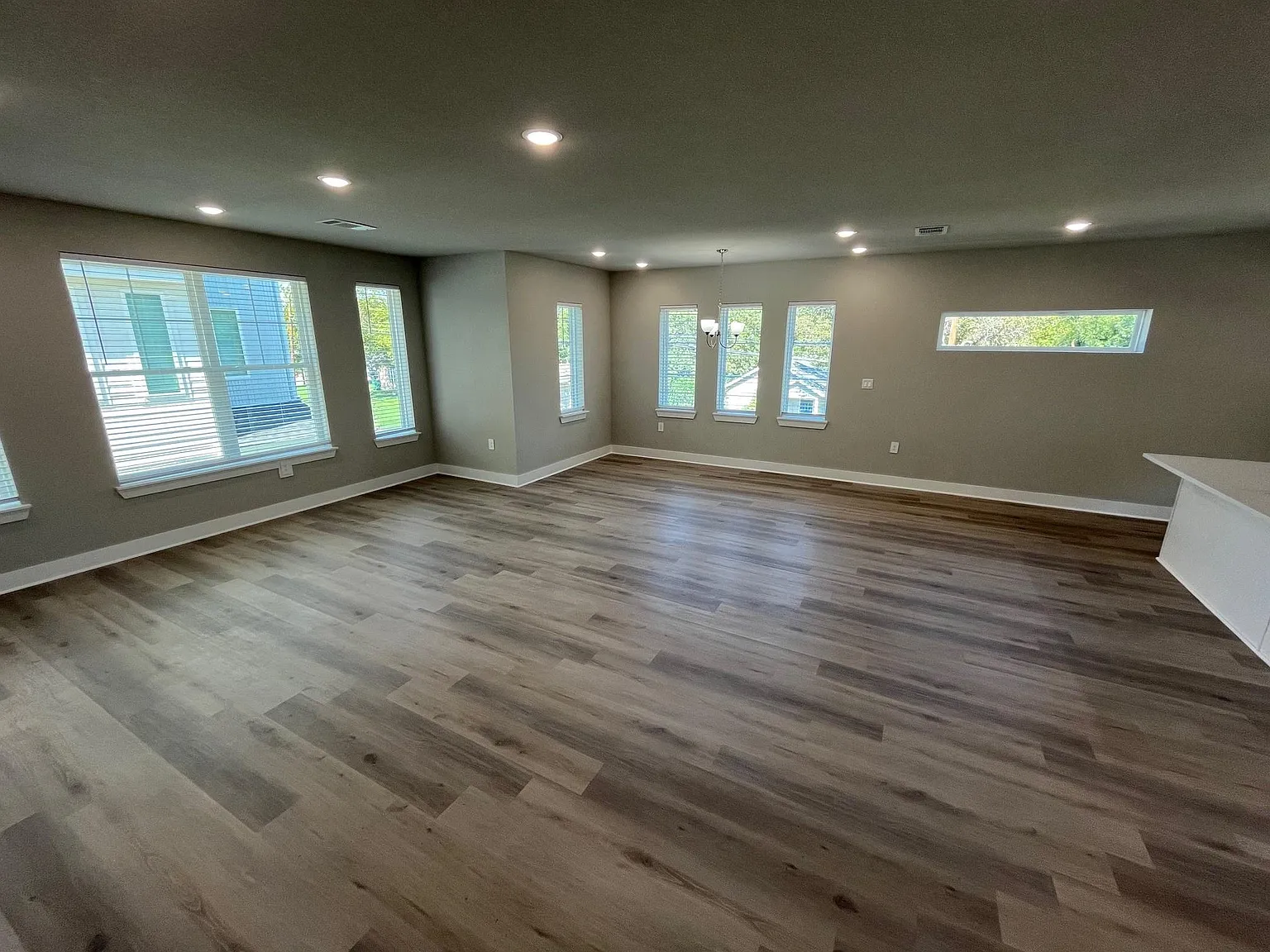 The Purple Rail Townhomes — Photo 4
