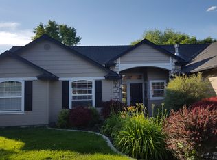 2719 S Loftus Way, Meridian, ID 83642