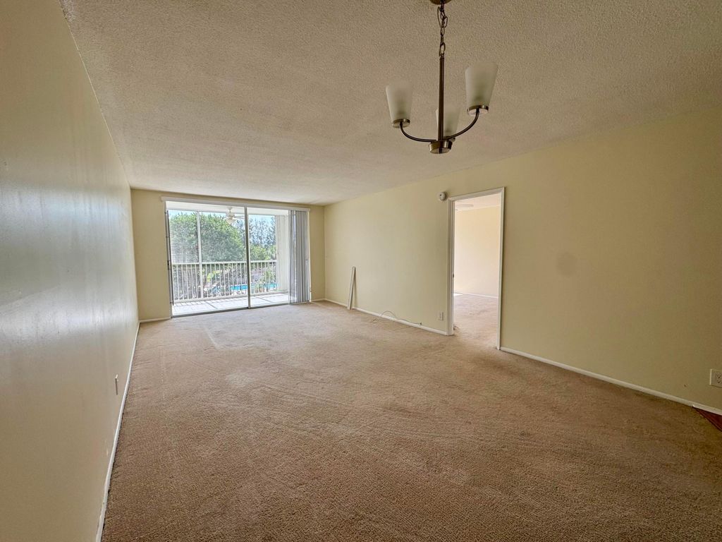 2650 S Course Drive #407, photo 7