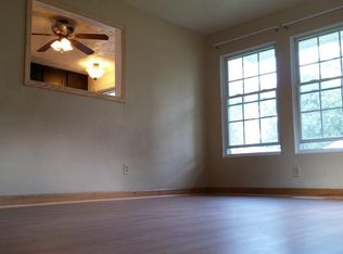 522 Garfield Ave, Elyria, OH
