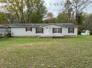 1550 Bloomington Rd, Baxter, TN 38544