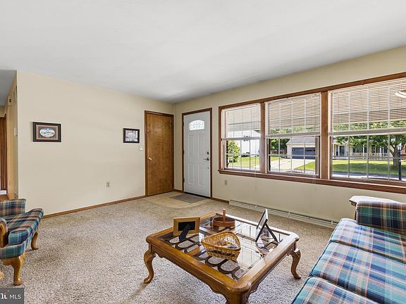 4th image of 2287 Fairfield Cir