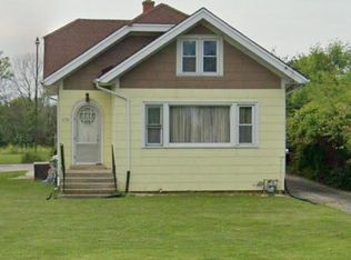 6734 Middle Rd, Racine, WI 53402