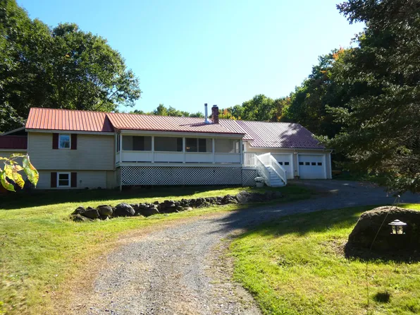 67 Bog Road, Vassalboro, ME 04989