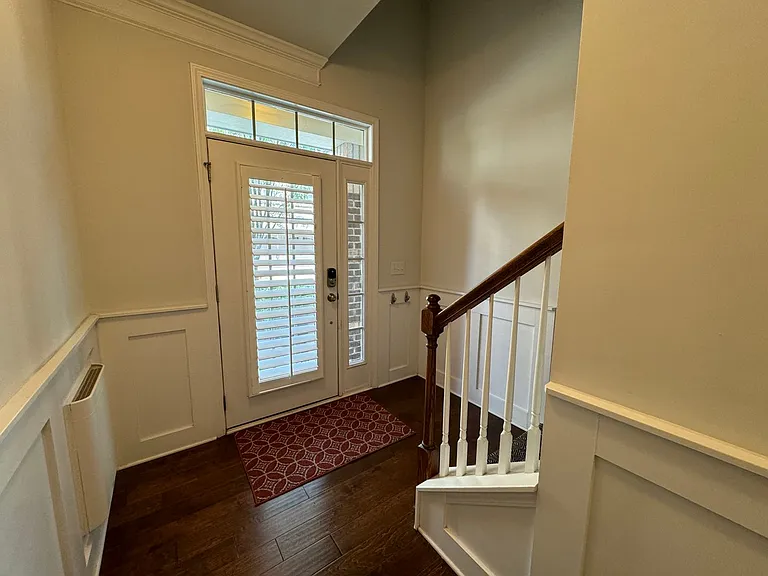 323 View Dr — Photo 11