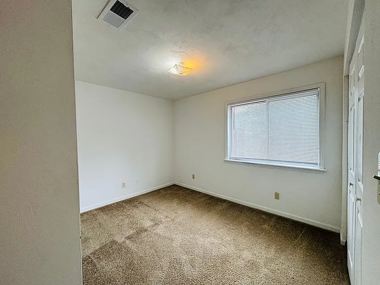 400F Berryfield Ln — Photo 20