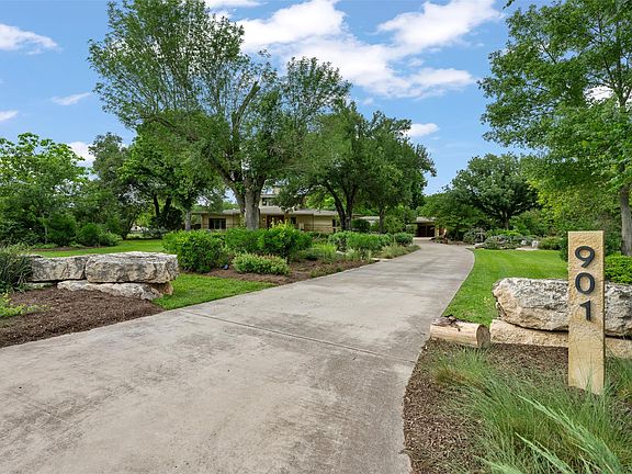 2nd image of 901 Brushy Bend Dr
