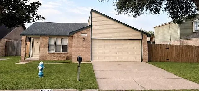 12227 Landcross Dr