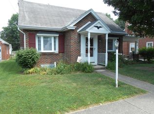 45 S Linden St, Manheim, PA