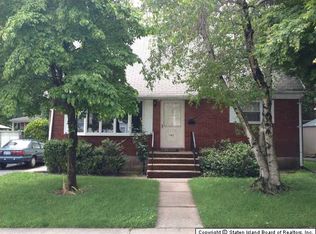 182 Lincoln Ave, Staten Island, NY
