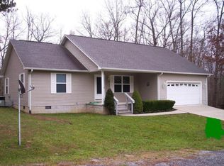 716 Wampum Dr, Crossville, TN 38572