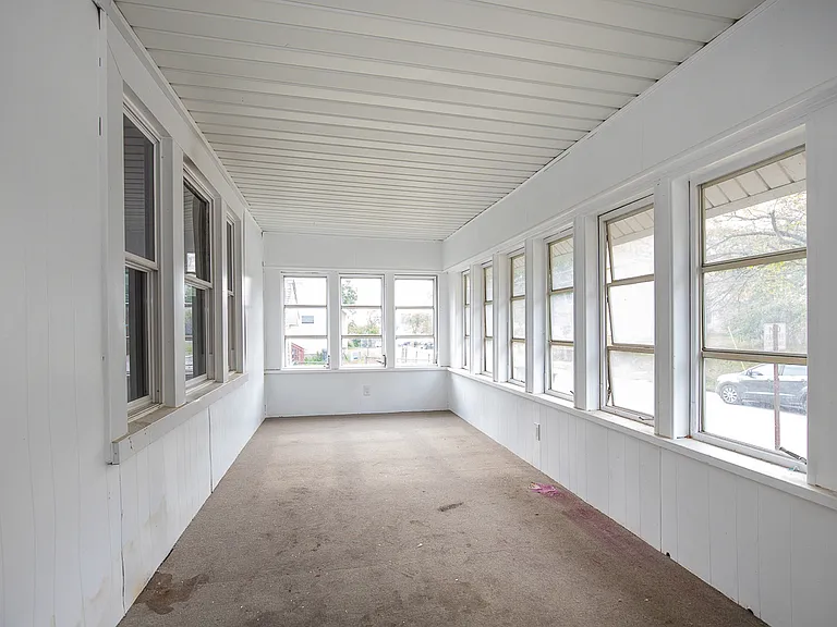 888 Harrison Ave — Photo 26