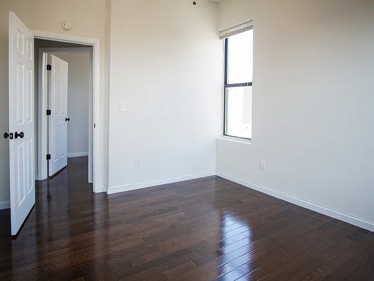40-42 E 3rd St #9 — Photo 5