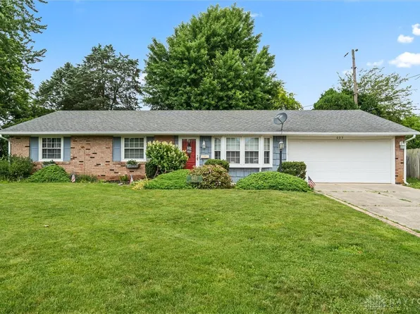 603 Richard Ct, New Carlisle, OH 45344