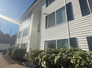 230 SE Evans St APT 6, McMinnville, OR
