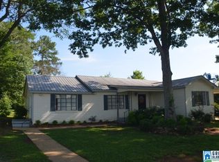 1220 Hamric Dr W, Oxford, AL 36203
