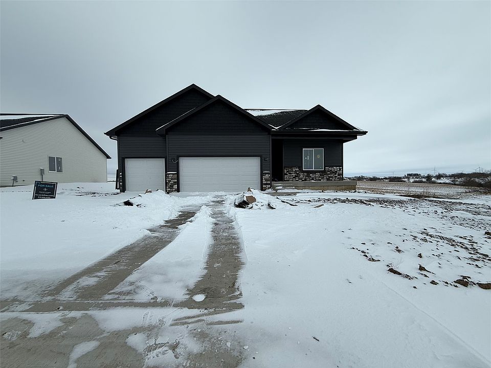 1st image of 311 Varley Ln