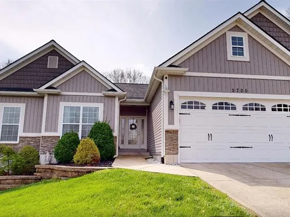2705 Niagara Falls Ct, Festus, MO 63028