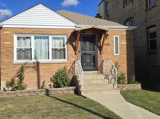 5511 N Menard Ave, Chicago, IL 60630
