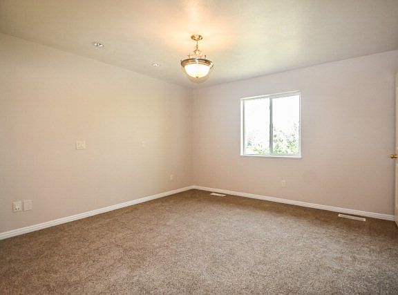 3rd image of 5072 E Brennan Bnd