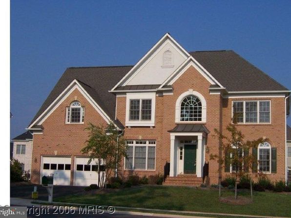15520 Tuxedo Ln
