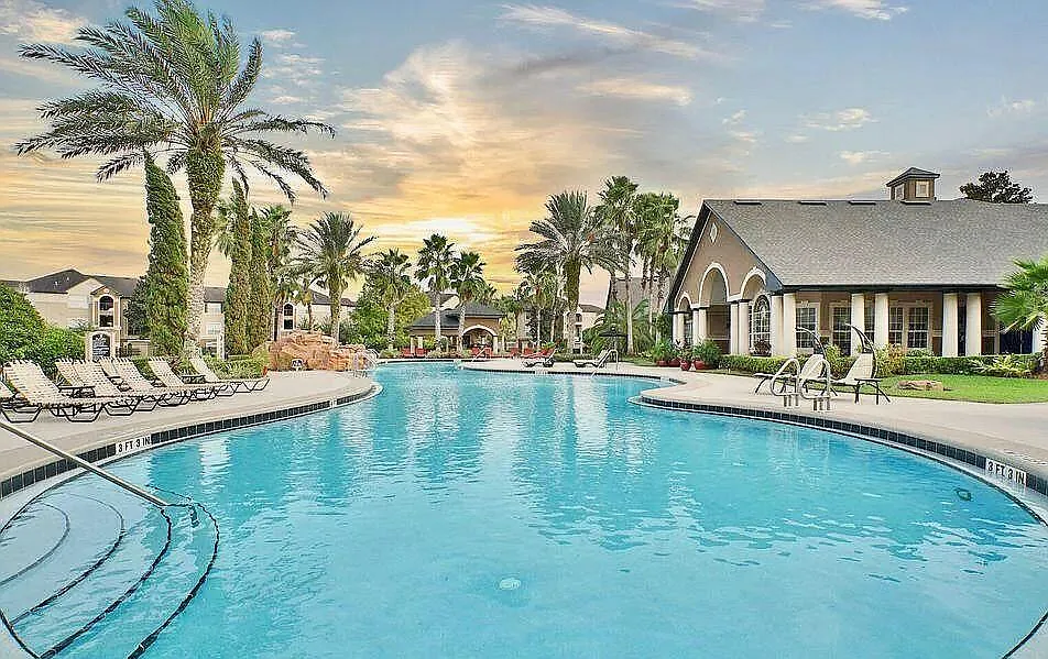 2 bed, 1283 sqft, $1,650 — Photo 3