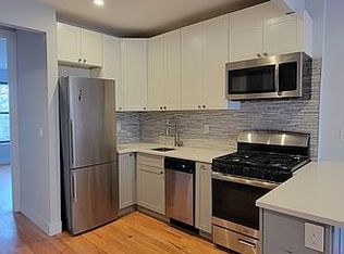 39 Eldert St #3F, Brooklyn, NY 11207