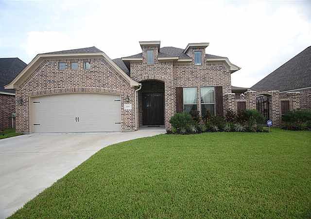 1st image of 3670 Canyon Ln