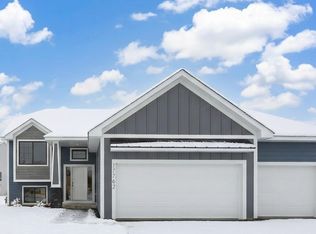 17762 Empire Trl, Lakeville, MN 55044