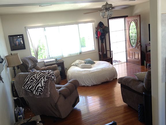 2nd image of 5130 Lyle Dr