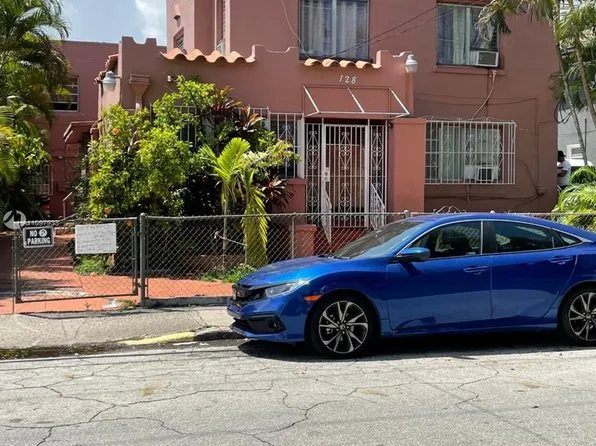 128 NW 9th Ave, Miami, FL 33128