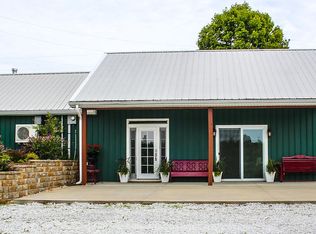 544 Mays Rd, California, KY 41007