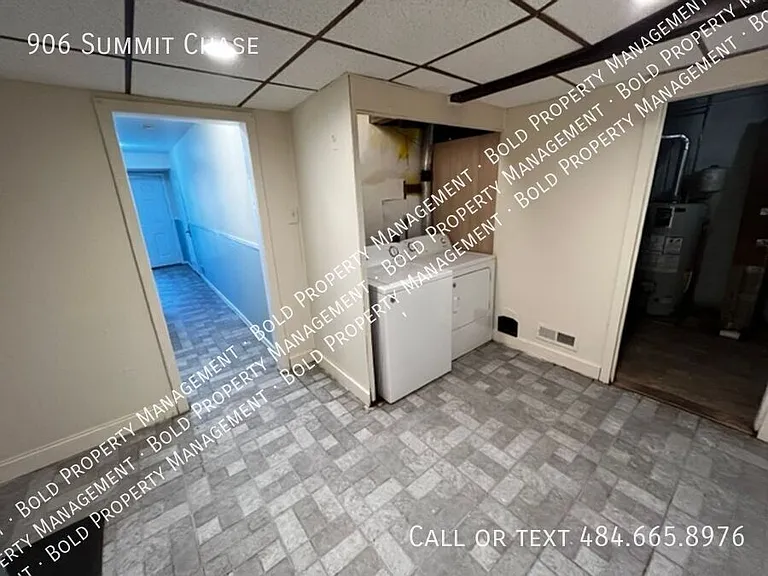 906 Summit Chase Dr — Photo 8
