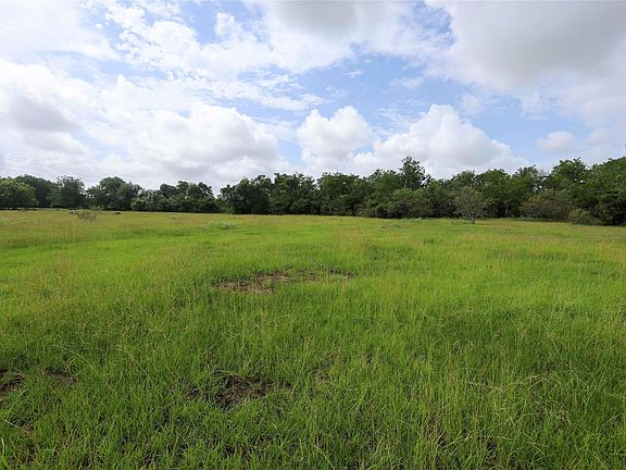 3rd image of 1340 County Road 253