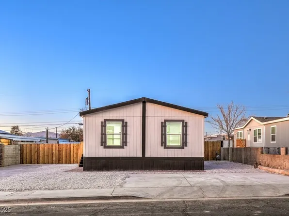 6240 Yellowstone Ave, Las Vegas, NV 89156