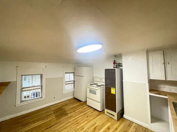 13 Mechanic St, Farmington, NH