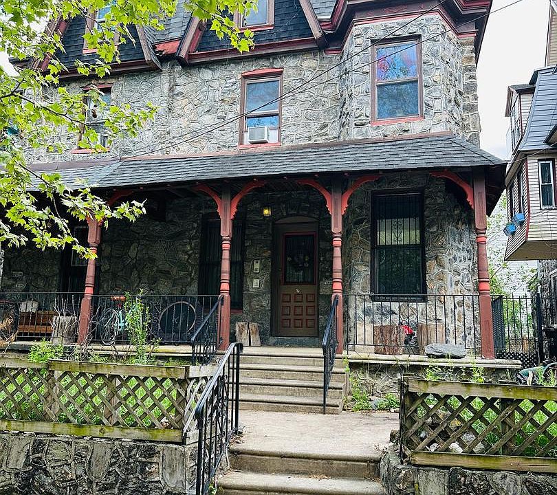 1st image of 4630 Chester Ave