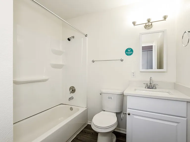 5539 N 31st Dr — Photo 14