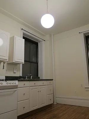 Rented by Corcoran | media 24