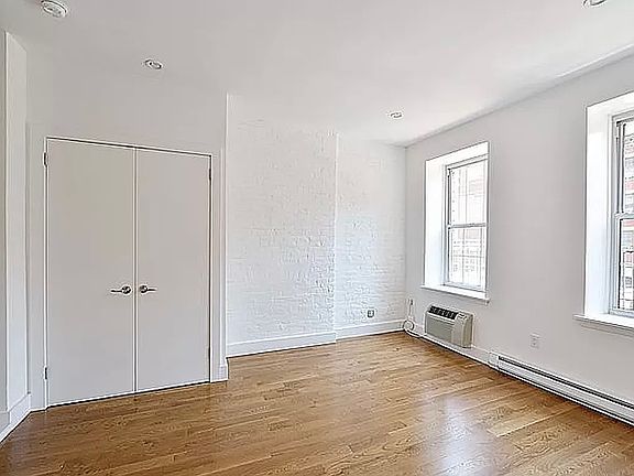 4th image of 1355 2nd Ave APT 5B